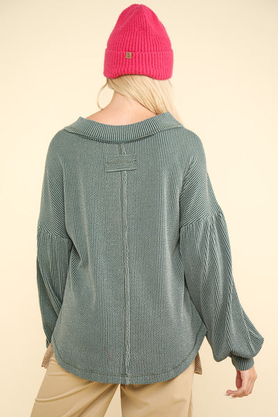Oversized Ribbed V-Neck Top - Moss