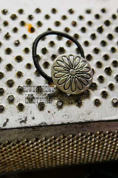 Seneca Ponytail Holder